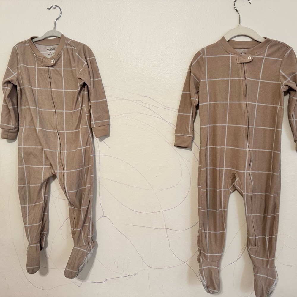 Twin Set Burts Bee’s Beige Cozy Onsies (2t)
